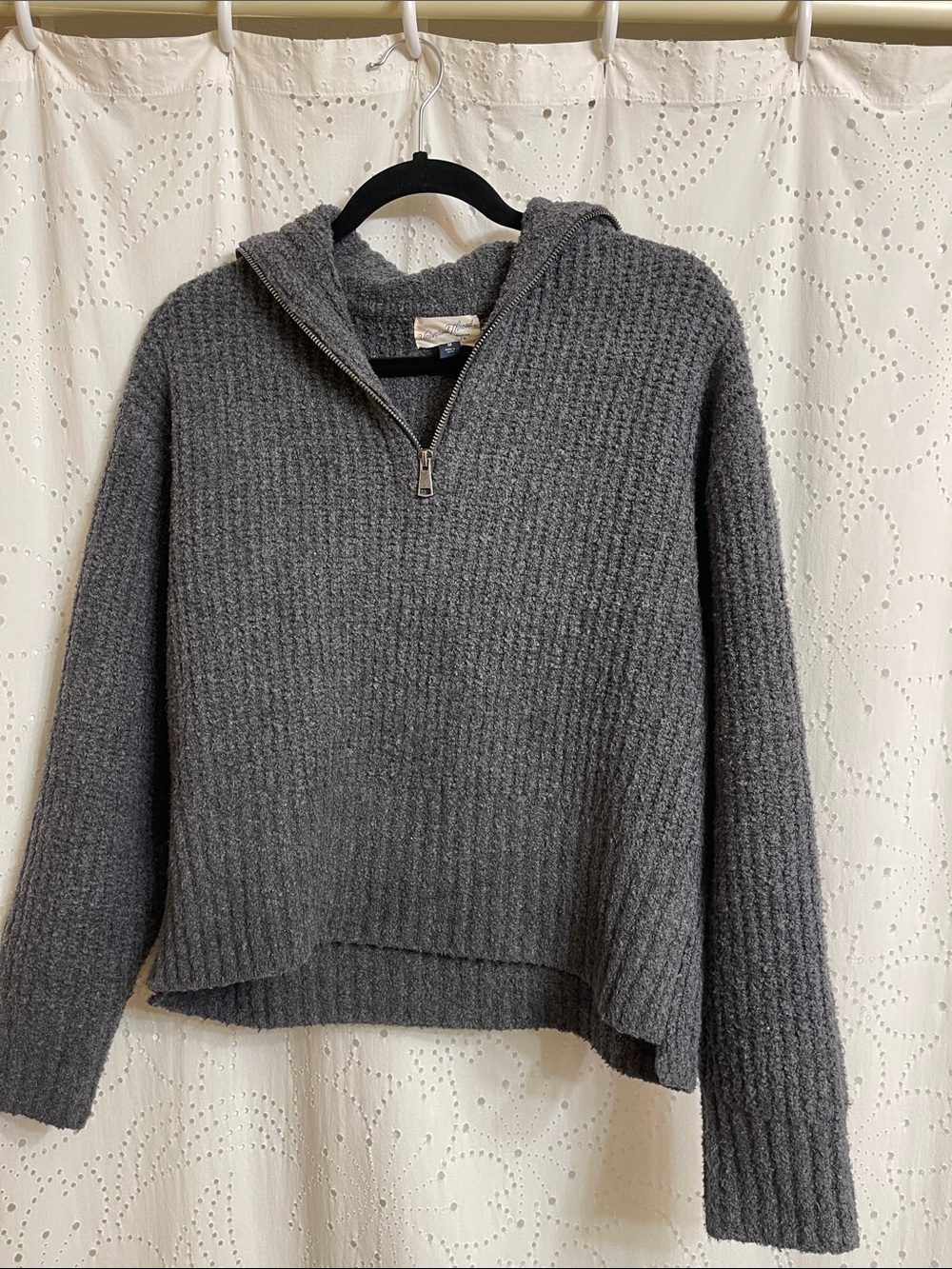 Universal Thread Gray Half-Zip Cowl Sweater